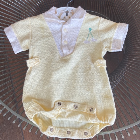 Carter’s vintage 60s mod pastel yellow knit unisex bubble romper size 6 mo. - Picture 8 of 10